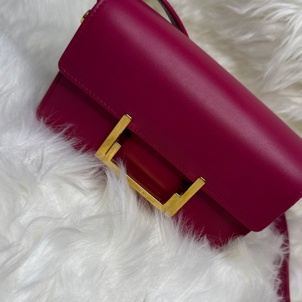 Mini Saint Laurent Lulu Leather Handbag